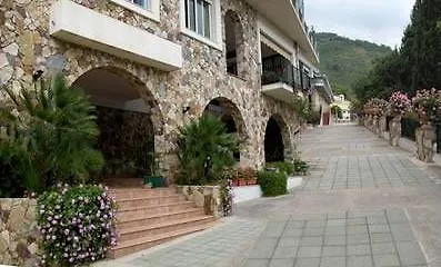 Capo Alaua 酒店