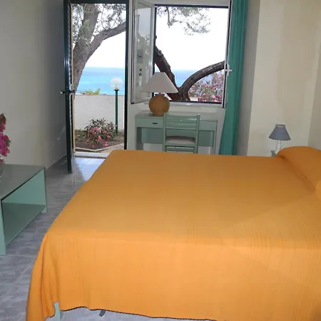 Capo Alaua 3* Gioiosa Marea